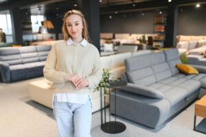 Meble do domu: innowacyjne rozwiązania i klasyczne inspiracje